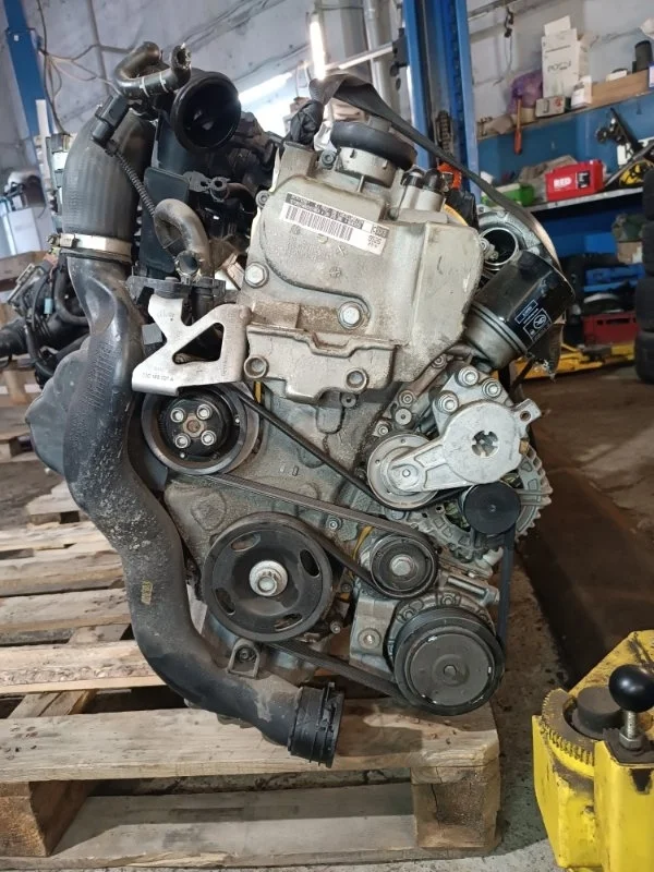 Двигатель cav Volkswagen Touran 2011 1T3