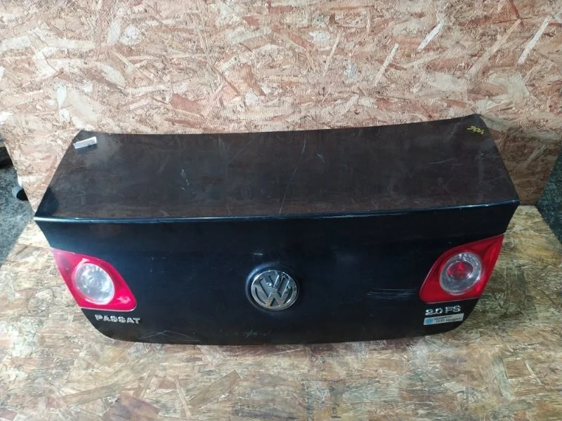 Крышка багажника Volkswagen Passat 2008 3C2