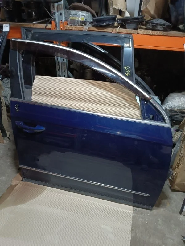 Дверь Volkswagen Passat 2008 3C2