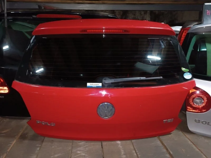 Крышка багажника Volkswagen Polo 2011 6R1