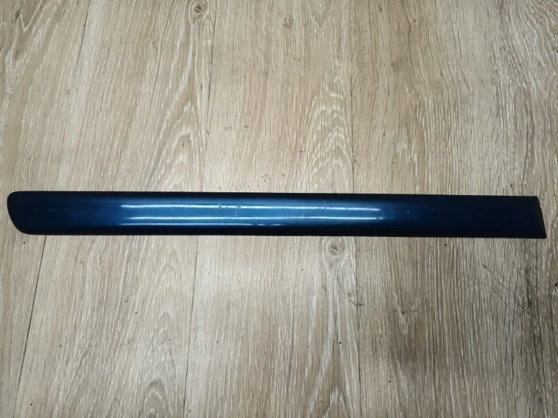 Молдинг двери Mercedes ML W163