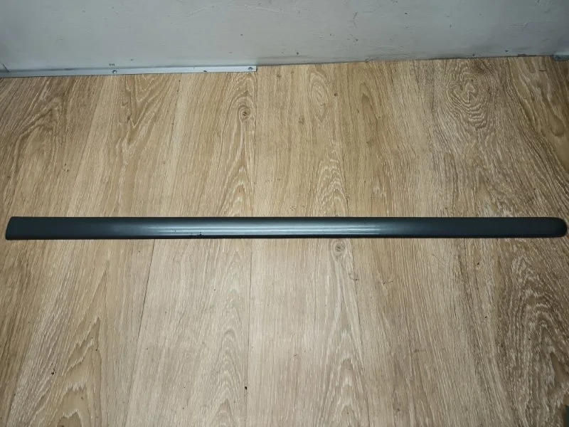 Молдинг двери Mercedes ML W163