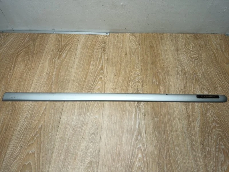 Молдинг двери Mercedes ML W163