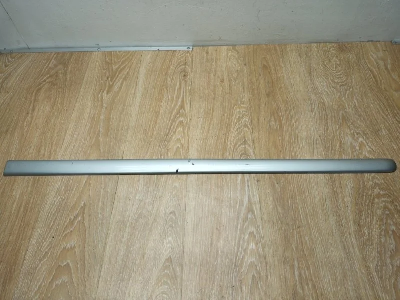 Молдинг двери Mercedes ML W163