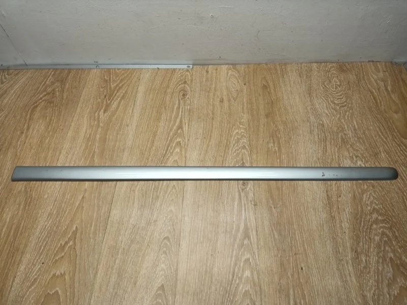 Молдинг двери Mercedes ML W163