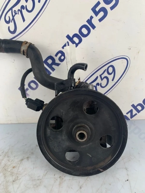 Насос ГУР Ford Focus 2 2011 1362652 CB4 1.6 (SHDC)