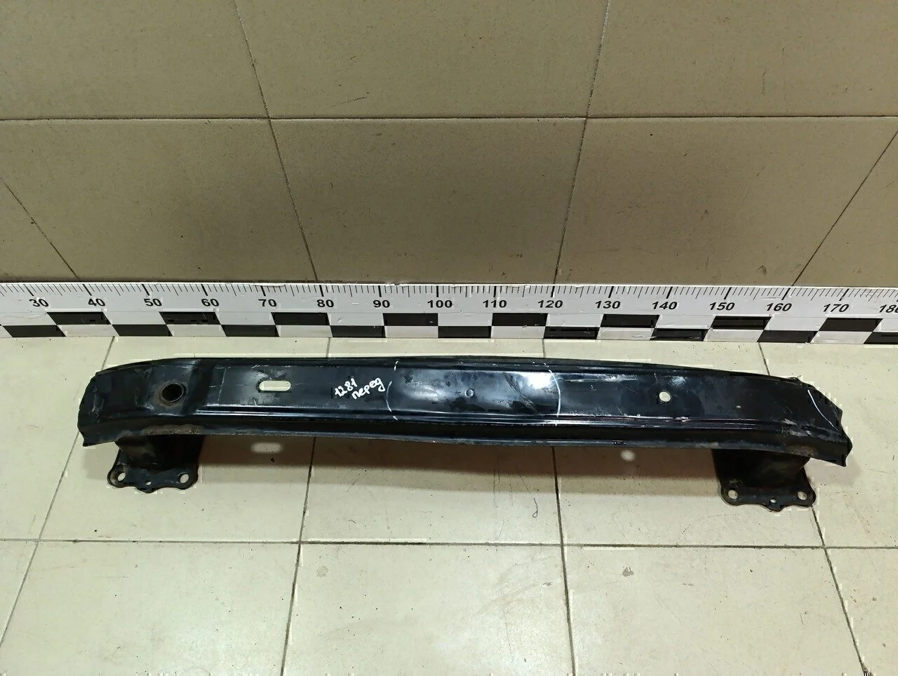 Усилитель переднего бампера ix35/Tucson 2010-2015