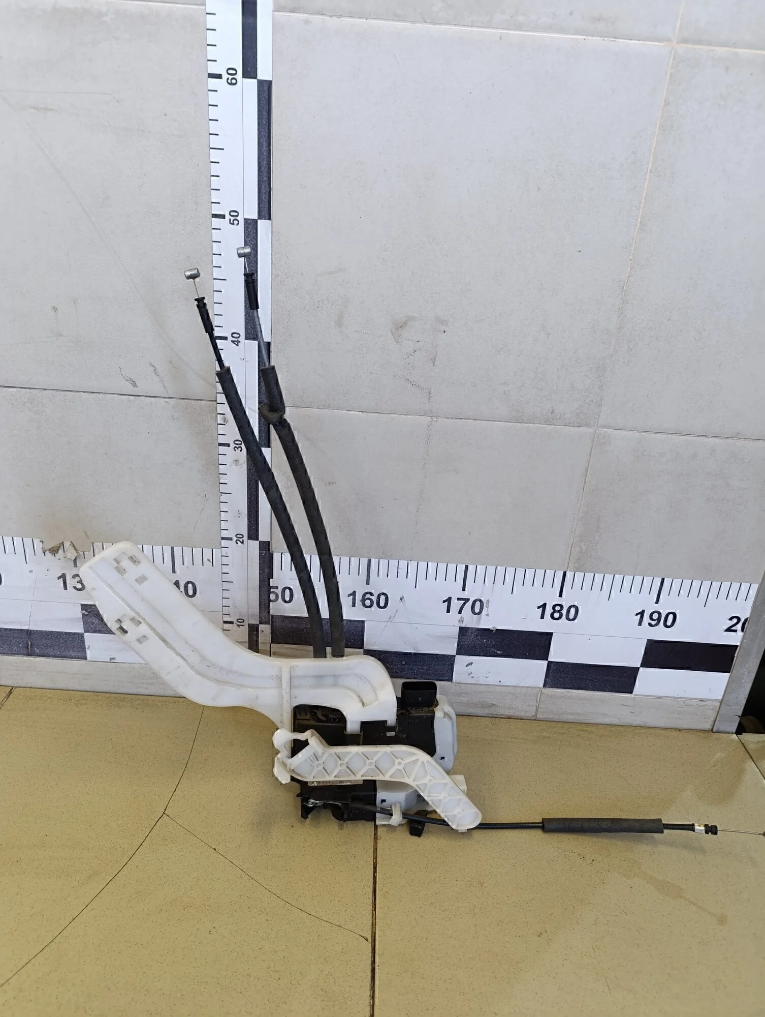 Замок двери задней левой ix35/Tucson 2010-2015