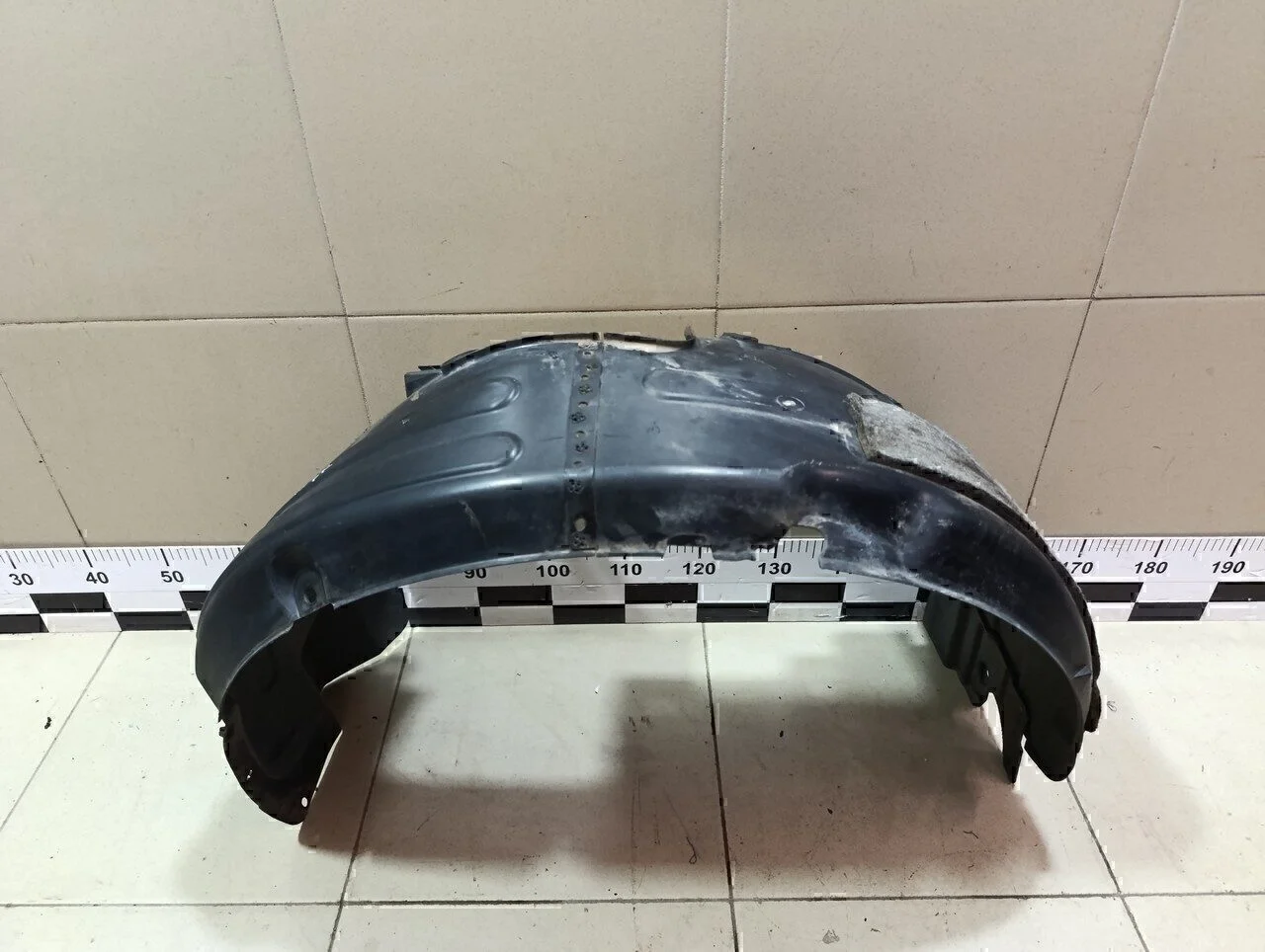 Локер передний правый ix35/Tucson 2010-2015