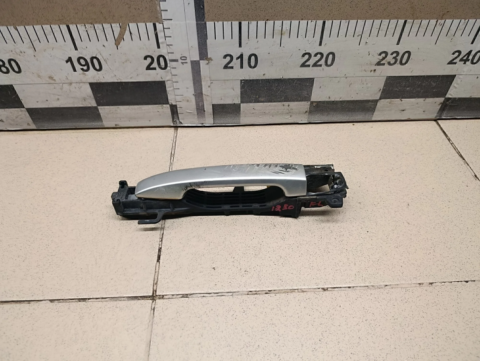 Ручка двери наружная Forester (S12) 2008-2012