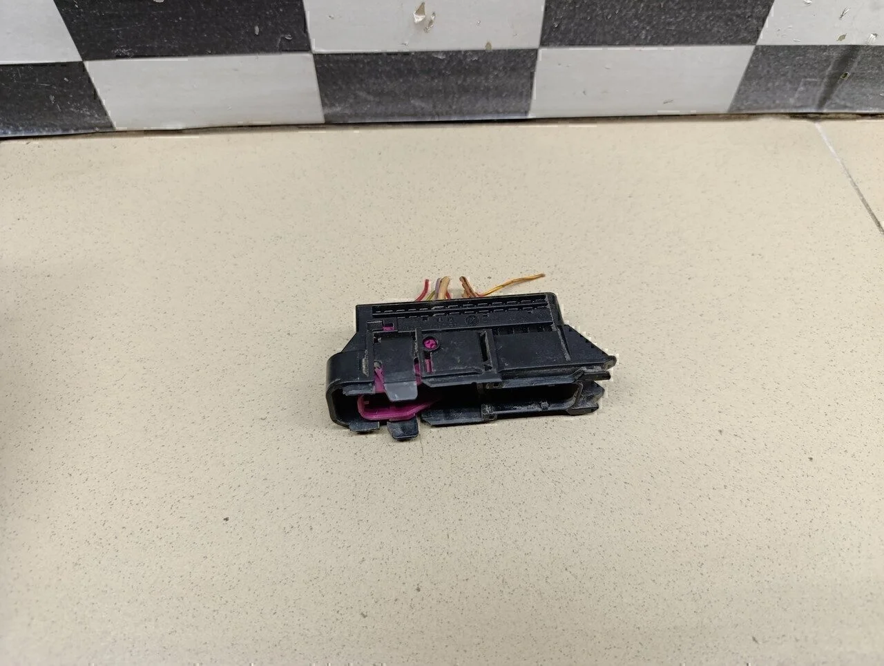 Разъем Fabia 2007-2015