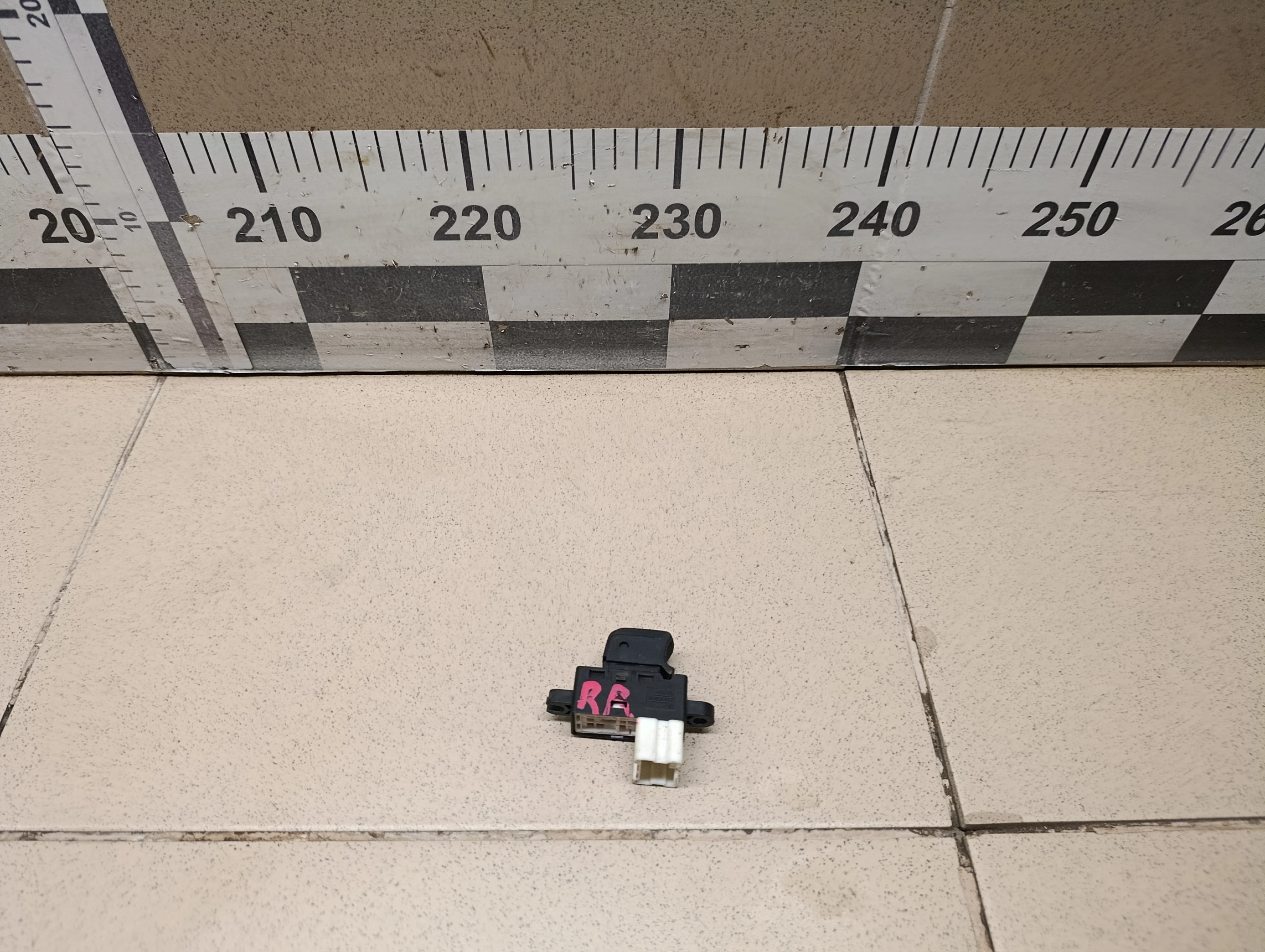 Кнопка стеклоподъемника Forester (S12) 2008-2012