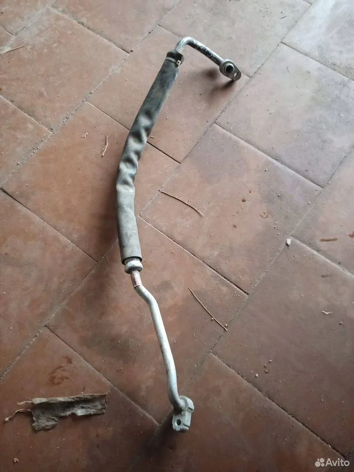 Трубка кондиционера Toyota Land Cruiser 200 (2007—2012)