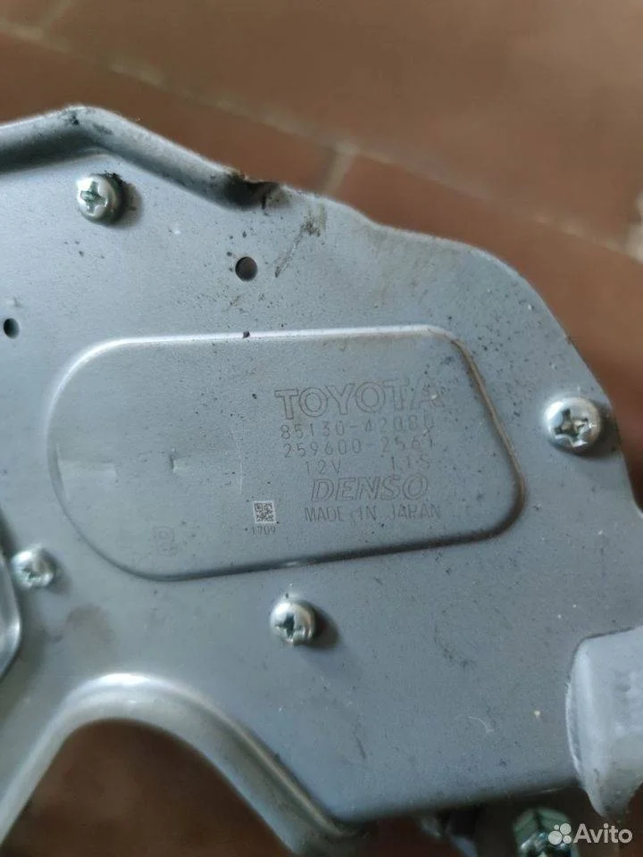 Моторчик стеклоочистителя задний Toyota RAV4 IV рестайлинг (2015—2019)