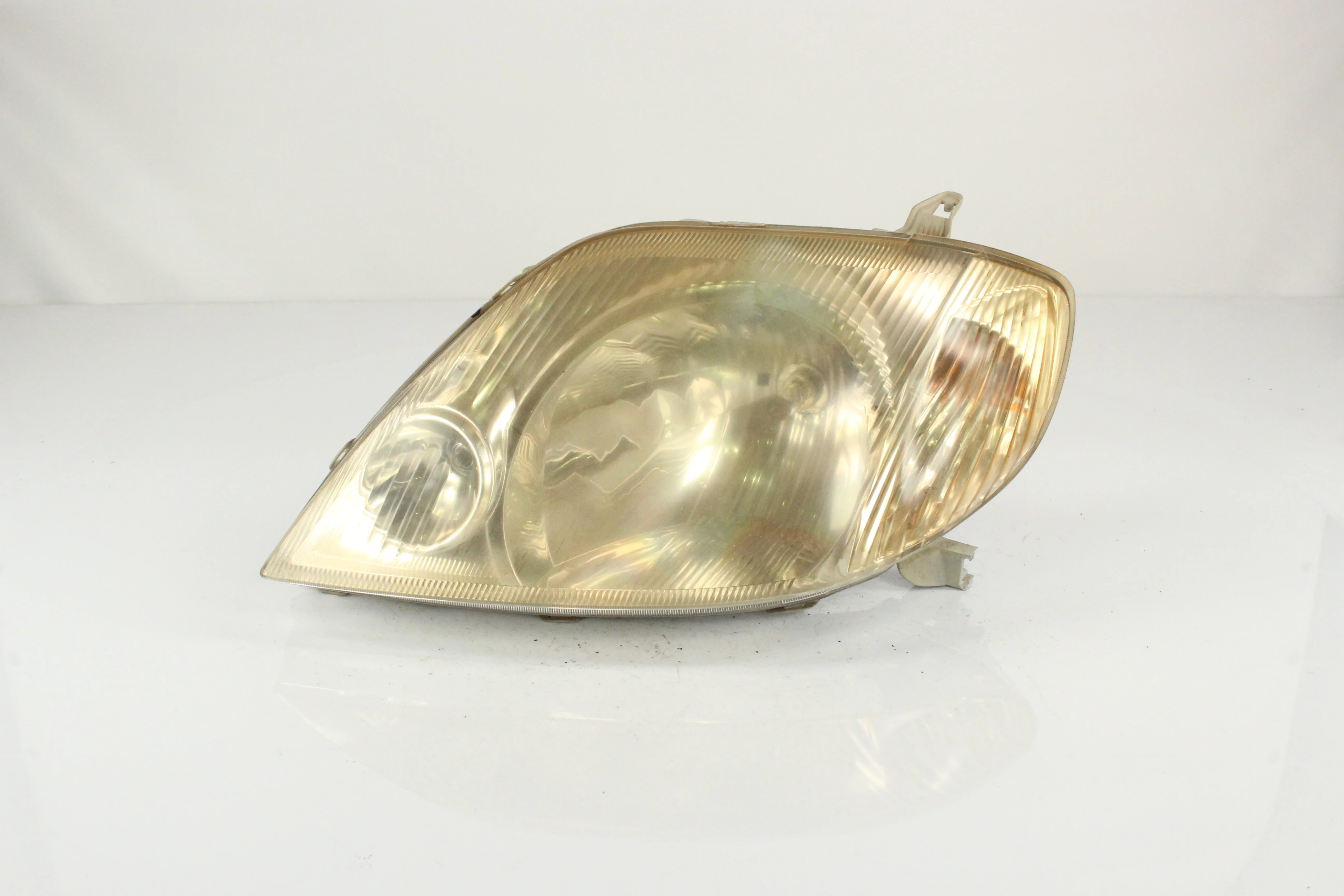 ФАРА TOYOTA ALLEX COROLLA COROLLA FIELDER COROLLA RUNX NZE120 NZE121 NZE121G NZE124 NZE124G ZZE122 ZZE124G 12469 CHROME ГАЛОГЕН ЛЕВАЯ 1 МОДЕЛЬ 811501E480 XE205Z