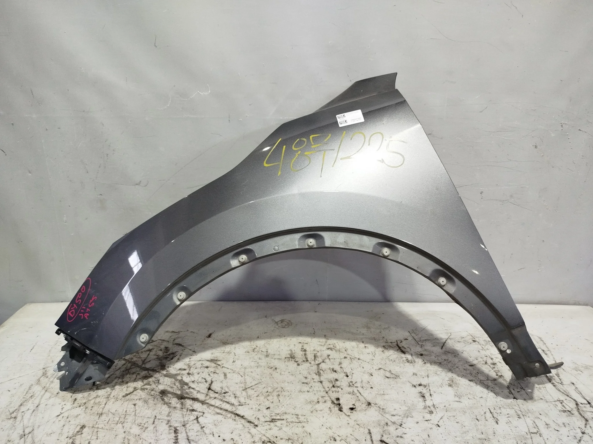 КРЫЛО NISSAN QASHQAI J11E F3101BM9MA ПЕРЕДНЕЕ ЛЕВОЕ серебро DY500