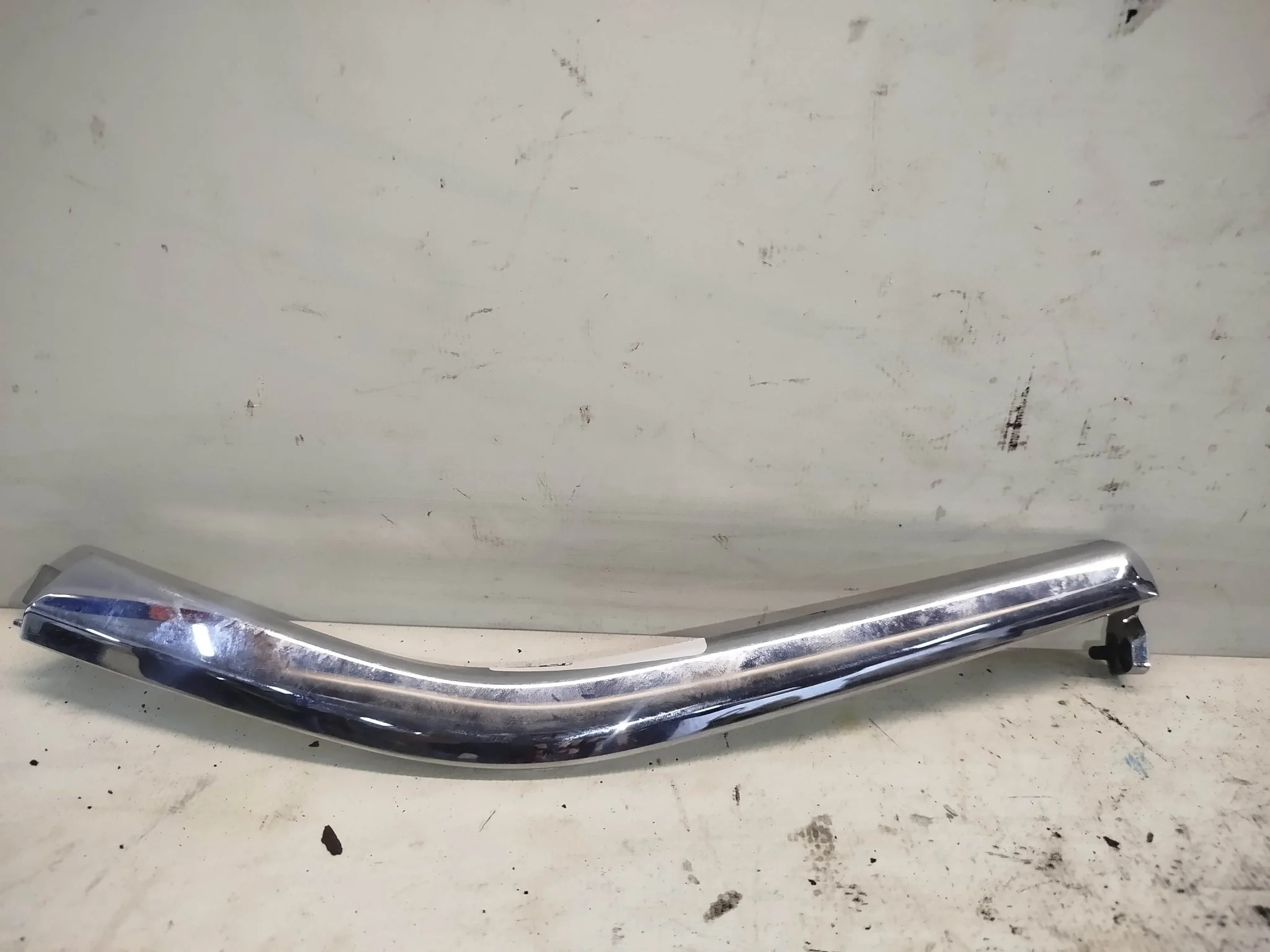 МОЛДИНГ НА БАМПЕР MITSUBISHI OUTLANDER GF2W GF3W GF4W GF6W GF7W GF8W GG2W GG3W ПЕРЕДНИЙ ЛЕВЫЙ 6407A141 3 МОДЕЛЬ