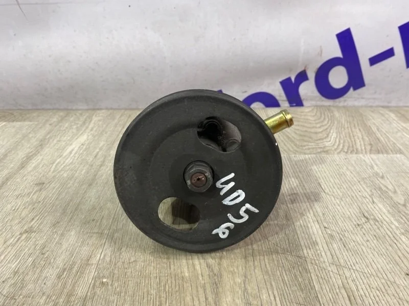 Насос гидроусилителя руля Mitsubishi L200 2004 K74T