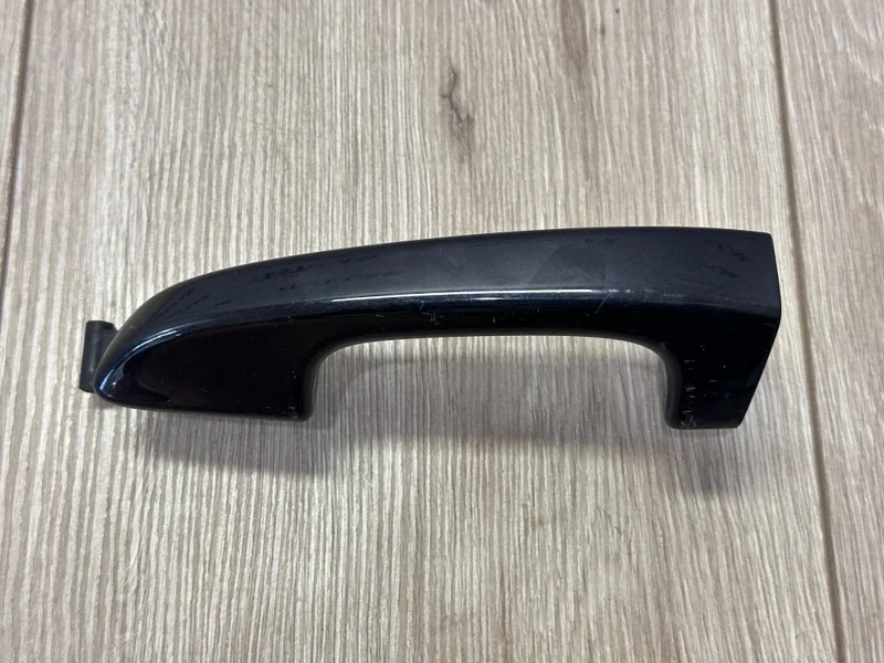 Ручка двери Porsche Cayenne 2011 958 (92A)