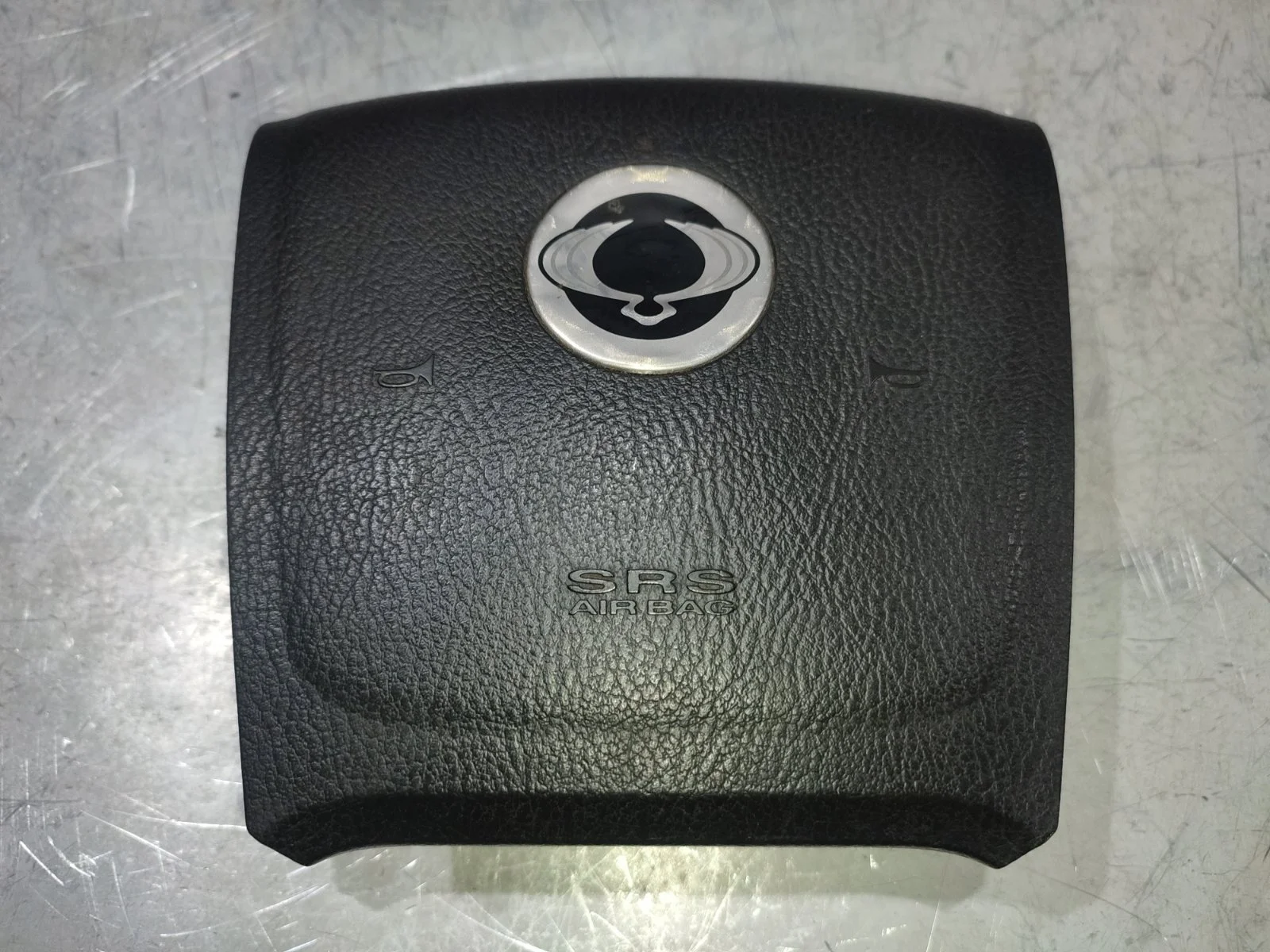 Подушка безопасности airbag водителя Ssangyong Kyron 2010 D130