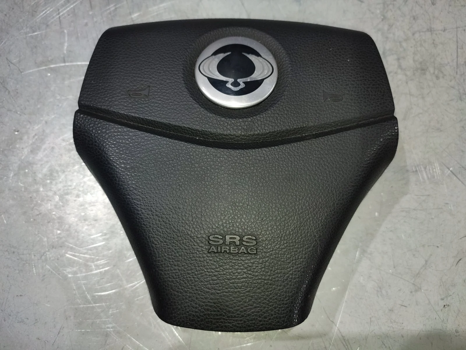 Подушка безопасности airbag водителя Ssangyong Actyon 2013 C200