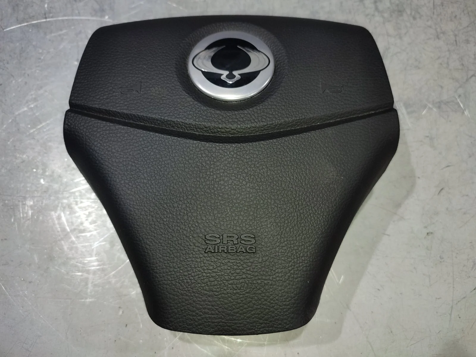 Подушка безопасности airbag водителя Ssangyong Actyon 2013 C200