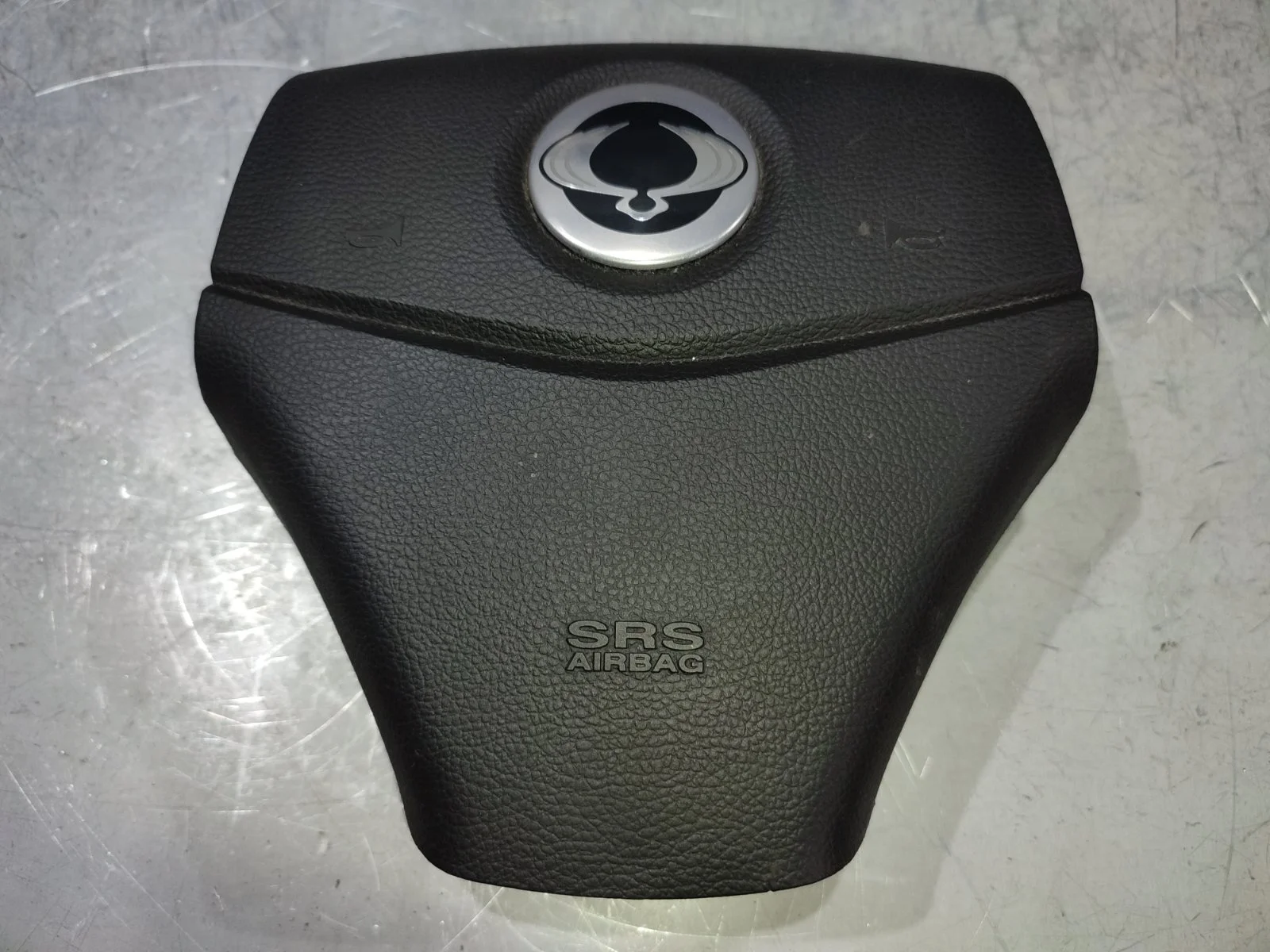 Подушка безопасности airbag водителя Ssangyong Actyon 2013 C200