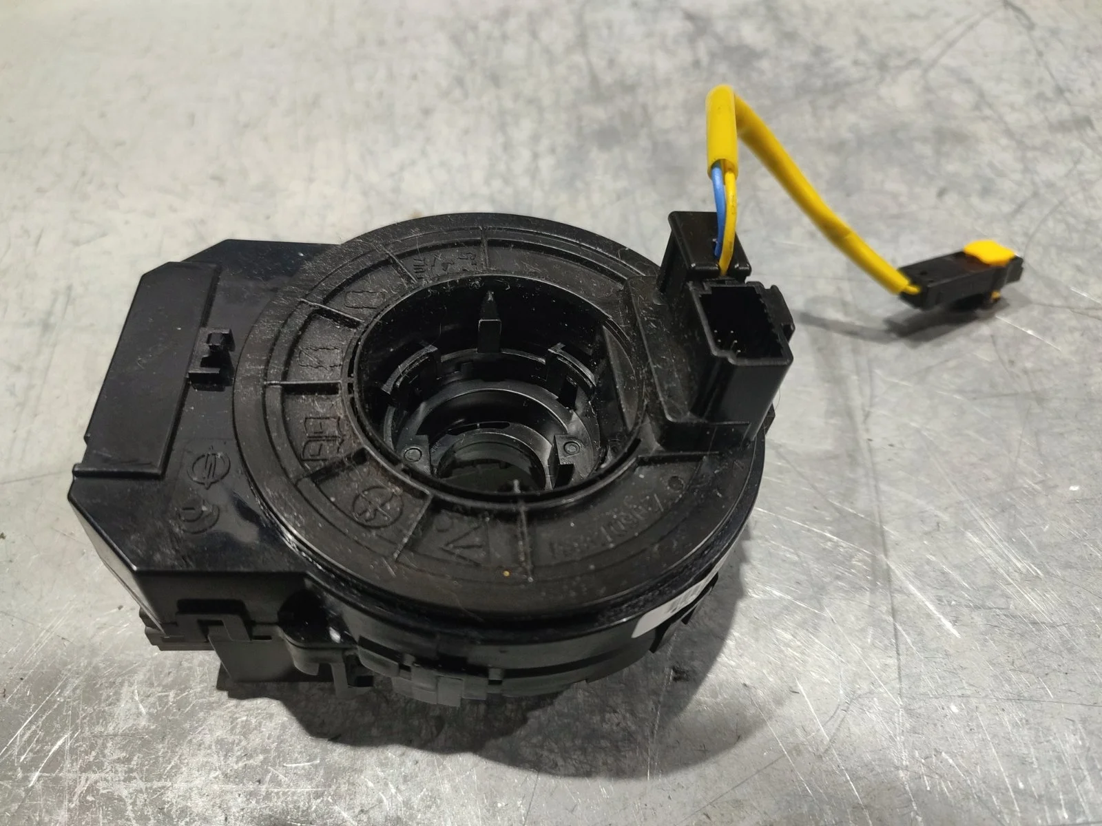 Шлейф подрулевой (улитка) SsangYong Actyon 2012 C200