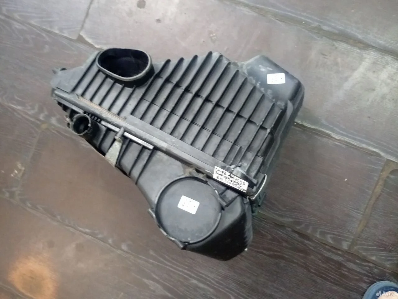 Корпус воздушного фильтра vw touareg 7l0129607c