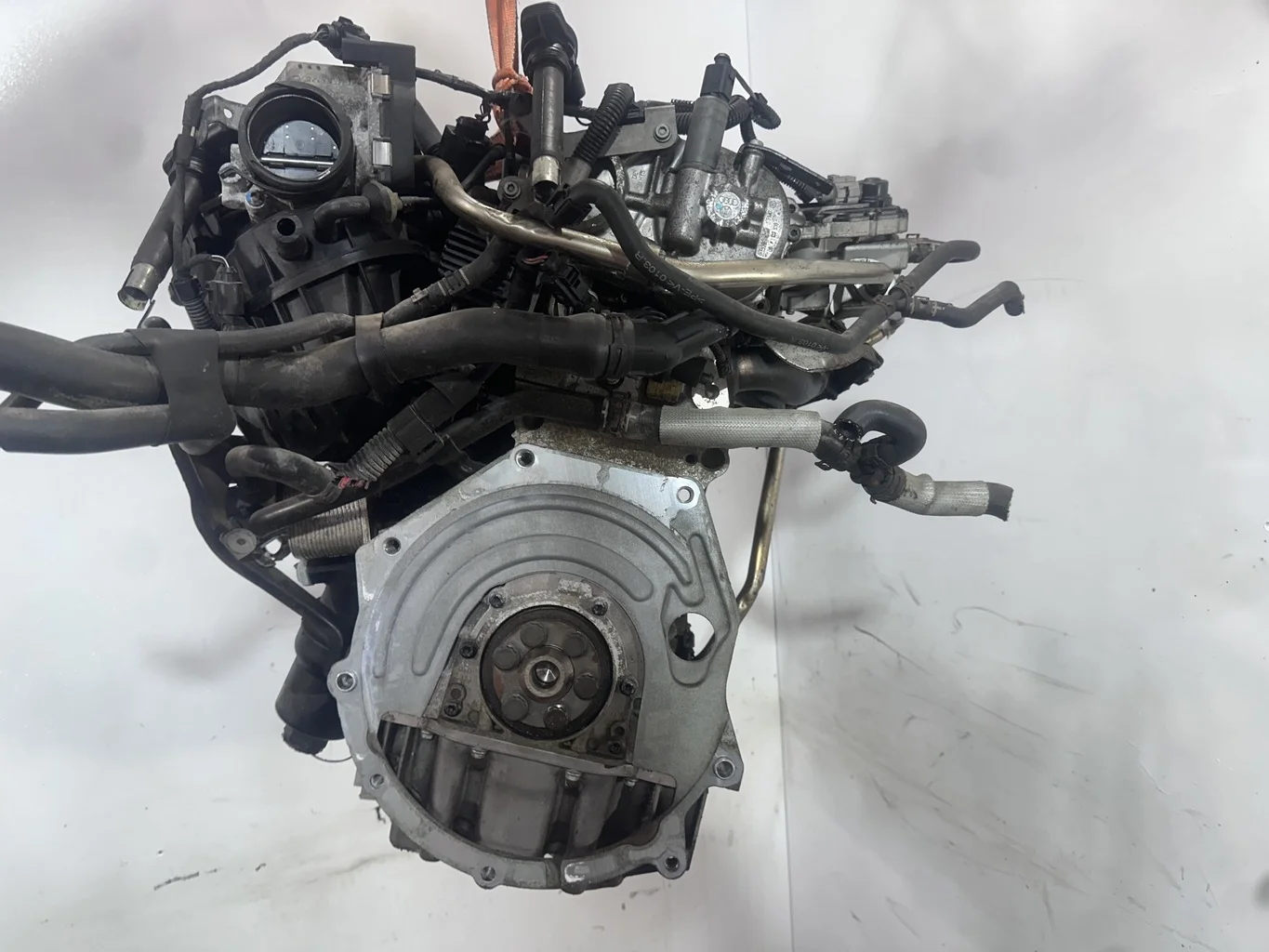 Двигатель BVZ  BLR,BLX,BLY,BVX,BVY,BVZ 2.0 FSI Vo