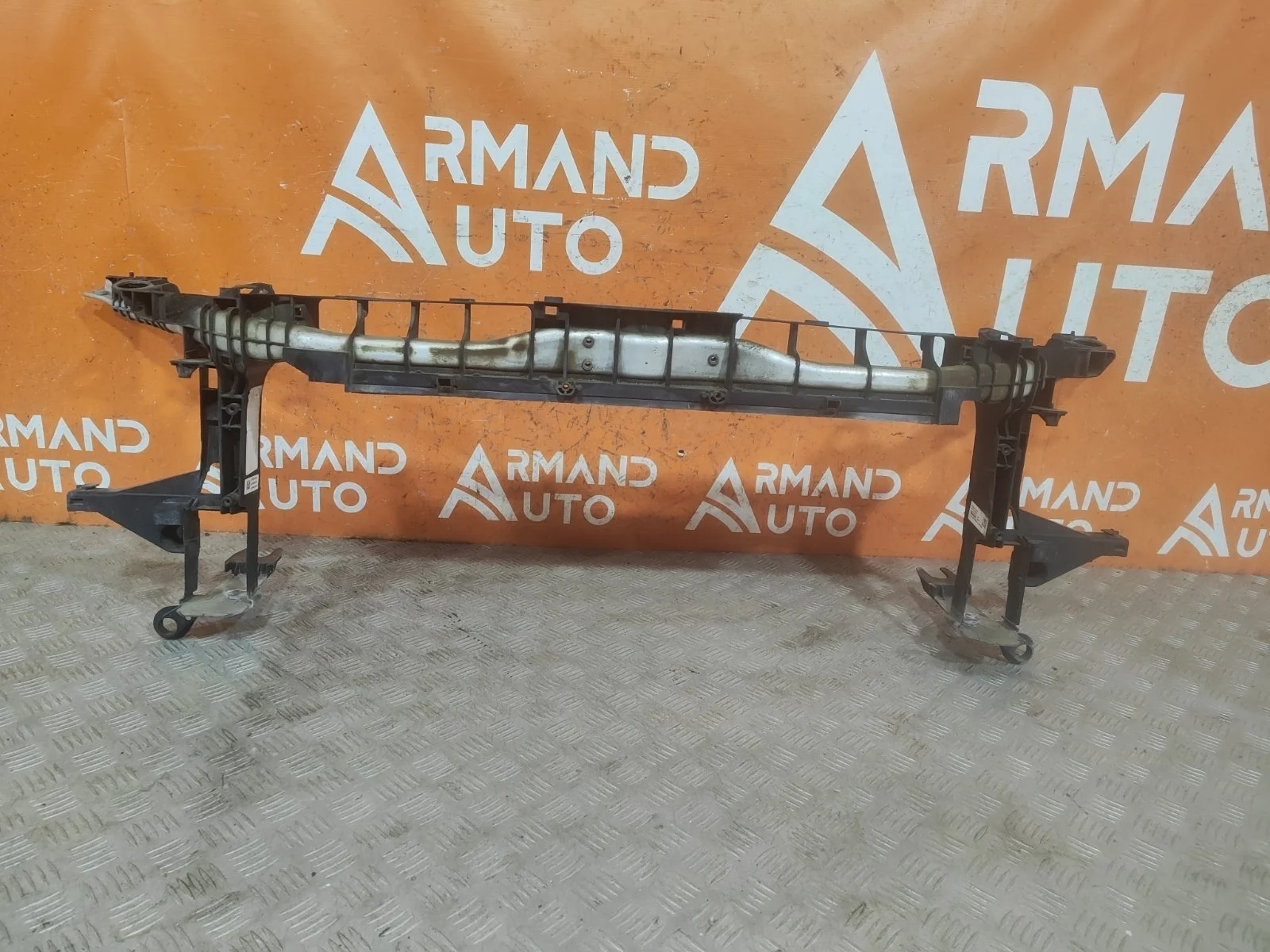 Панель передняя (суппорт радиатора) Mercedes B-Class 2011-2018 W246