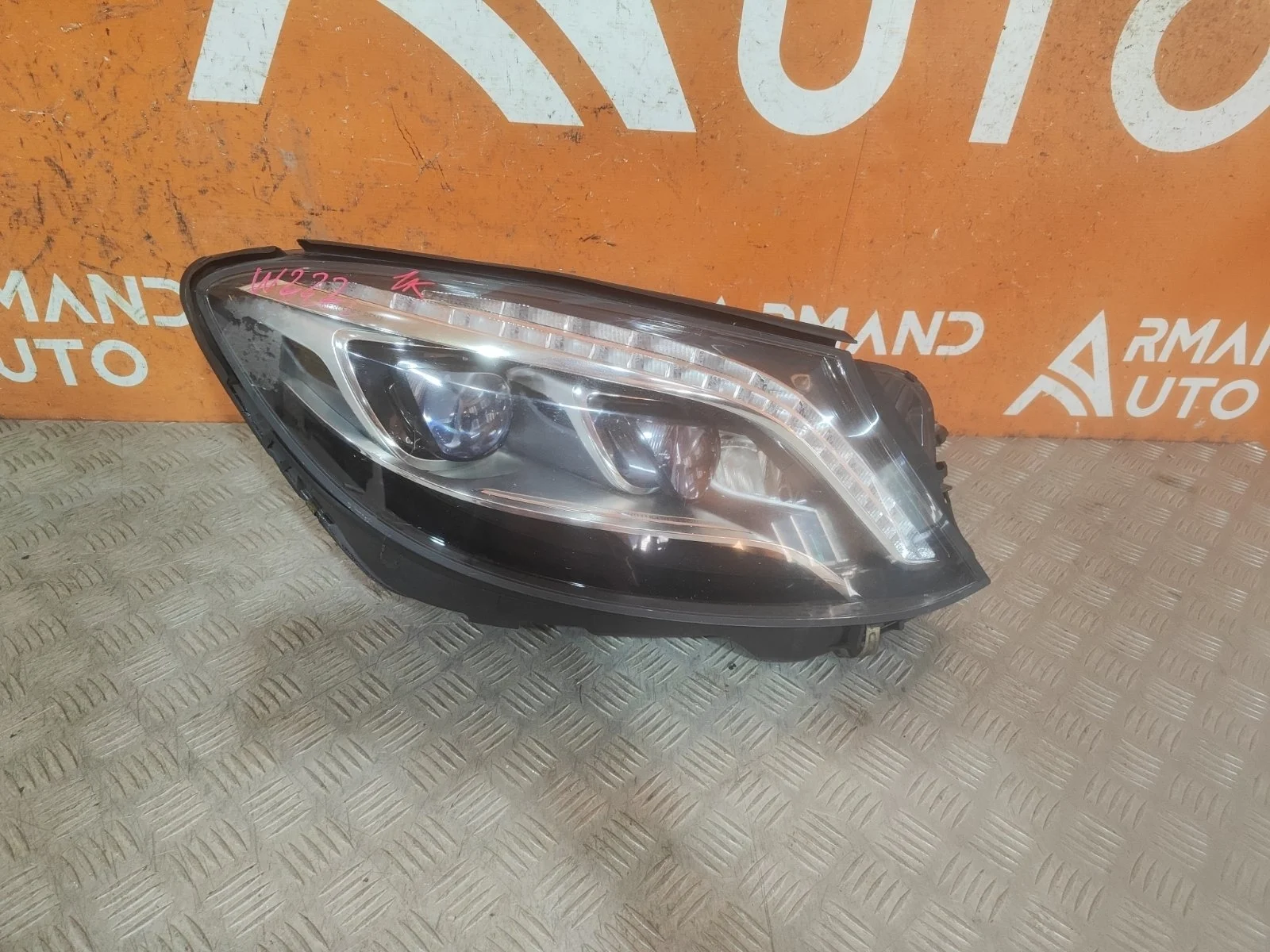 Фара Mercedes -class 2013-2017 W222