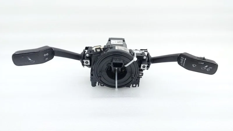 Переключатель подрулевой Volkswagen Passat 2016 B8