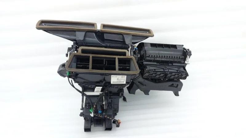 Корпус отопителя Volkswagen Passat 2016 B8