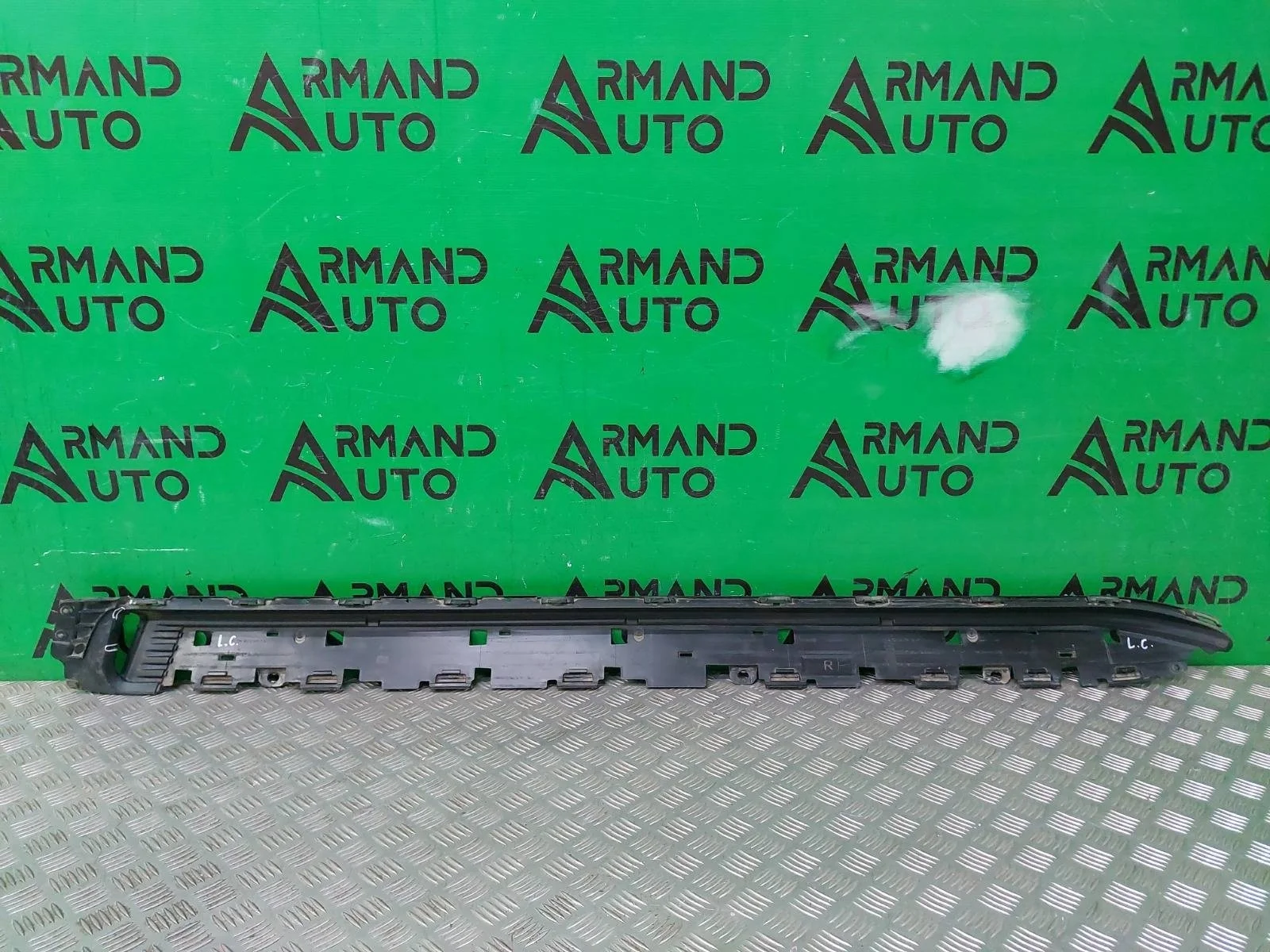 Каркас подножки Toyota Land Cruiser 2012-2021 200