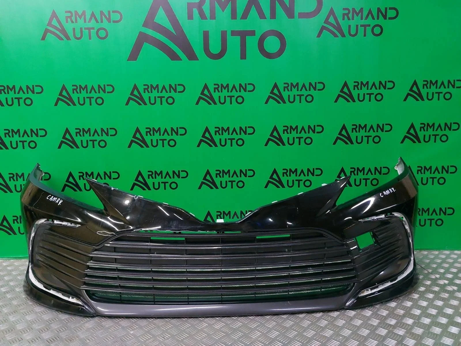 Бампер Toyota Camry 2020-нв 8 XV70