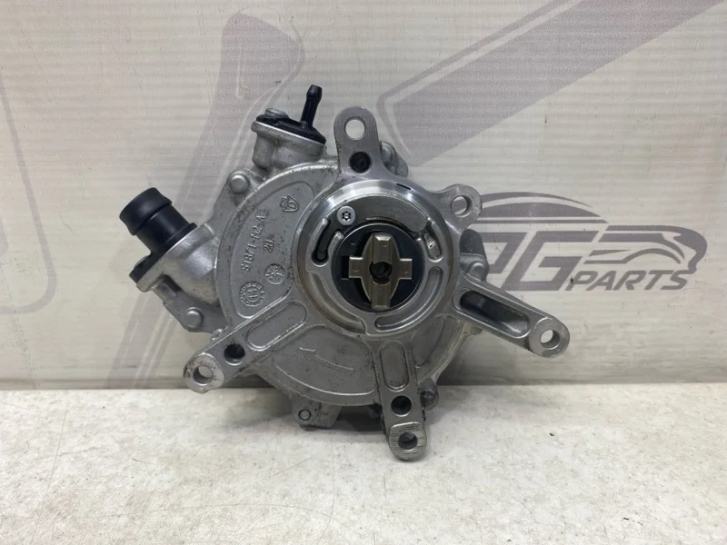 Вакуумный насос Mercedes-benz CLS 2014 X218