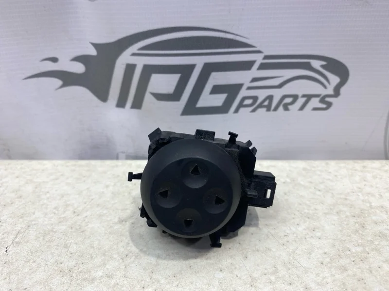 Блок кнопок управления сиденьем Mercedes-benz W212