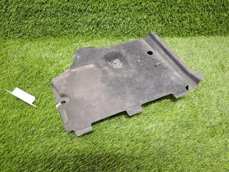 Защита днища Audi A6 2011 4G0825202A C7 CHV 2.8