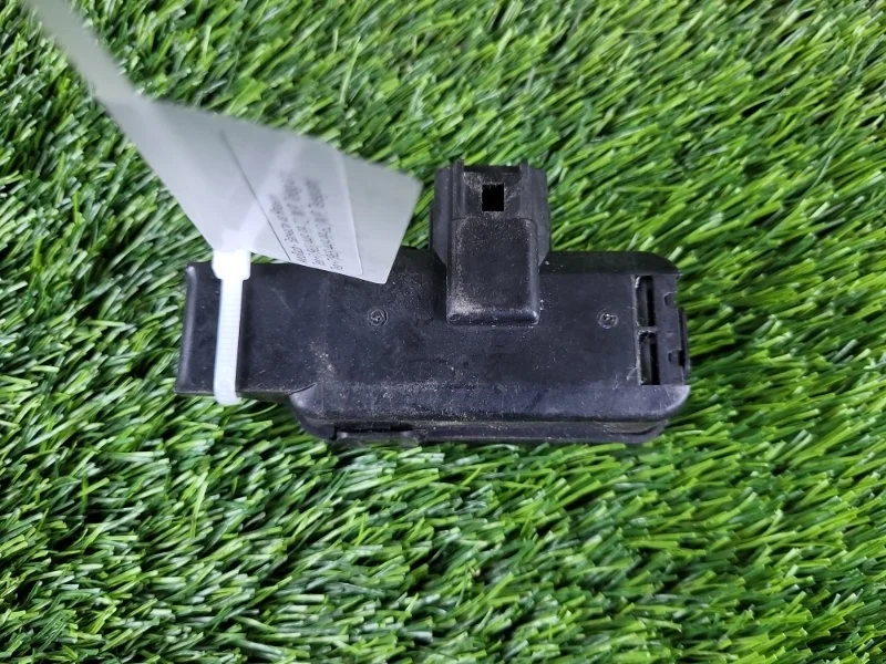 Датчик загрязнения воздуха Lexus RX450h 2021 0136500010 GYL25 2GR-FXS