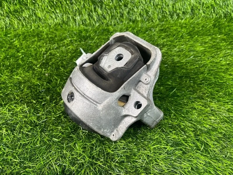 Подушка двигателя Audi A4 2009 8R0199381 B8 CDH 1.8T, передняя