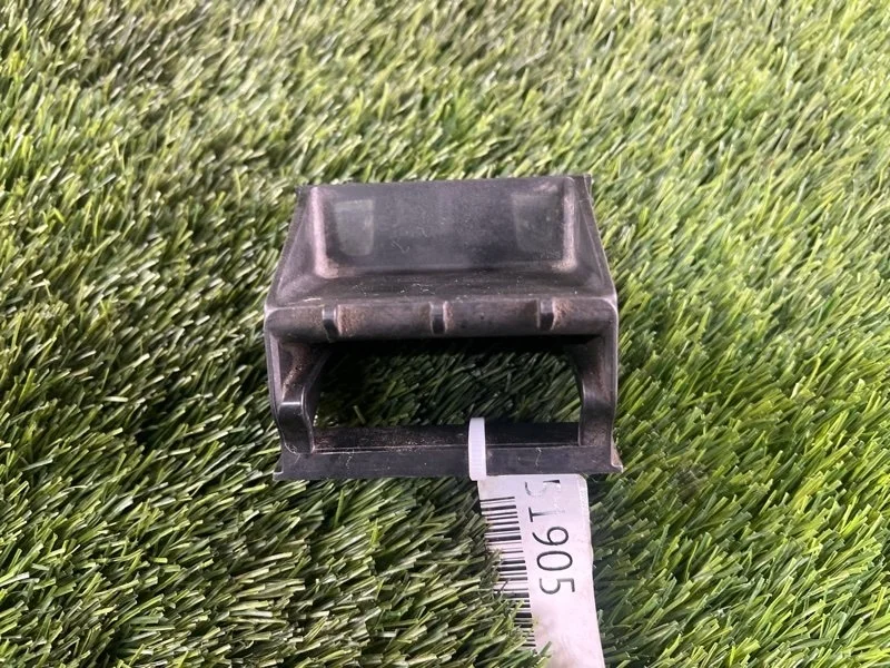 Крепление радиатора BMW X5 2012 17117533537 E70 N57 D30A