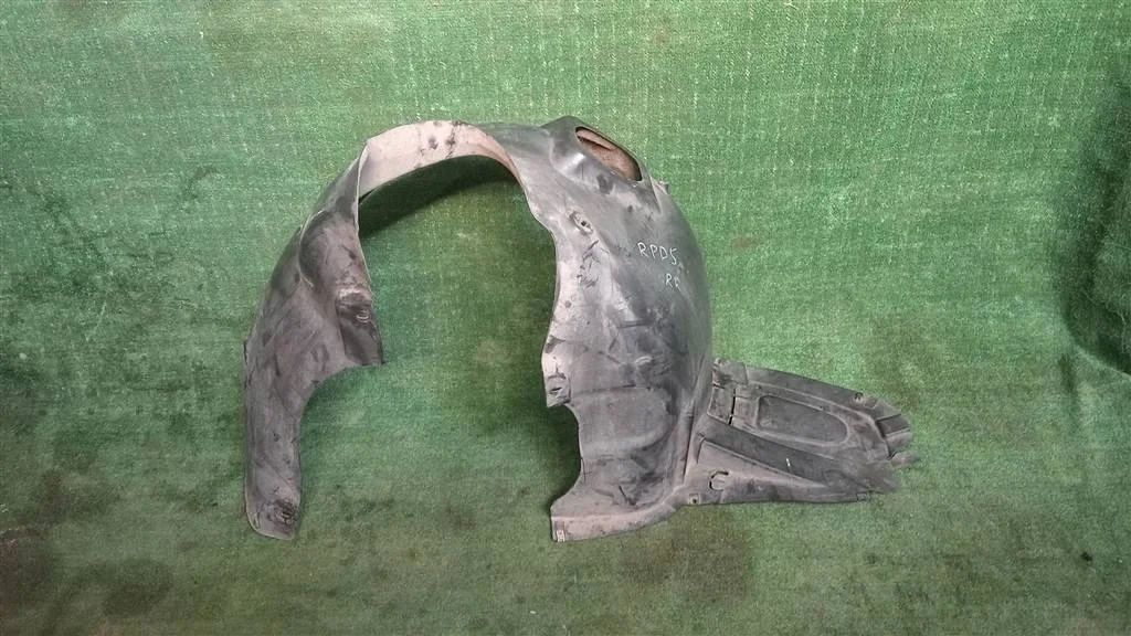 Б.у. подкрылок SKODA RAPID SKODA RAPID