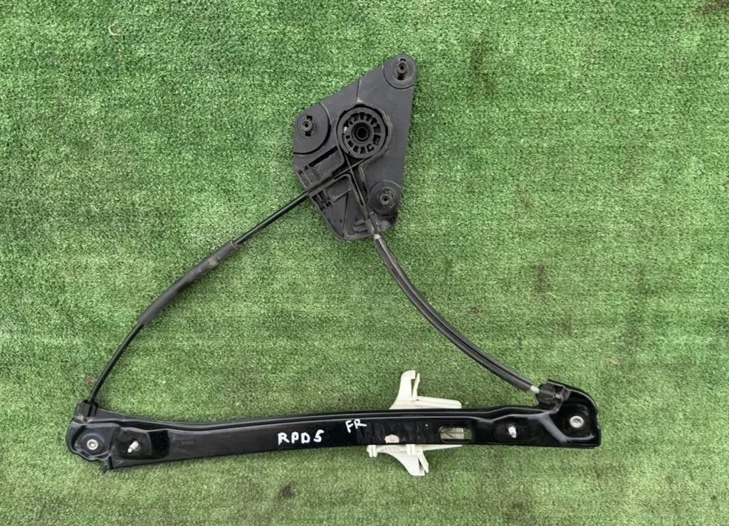 Б.у. стеклоподъемник SKODA RAPID SKODA RAPID