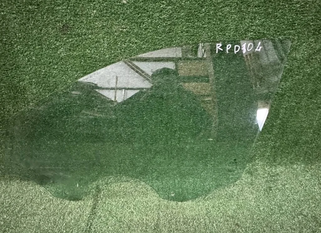 Б.у. стекло двери SKODA RAPID SKODA RAPID