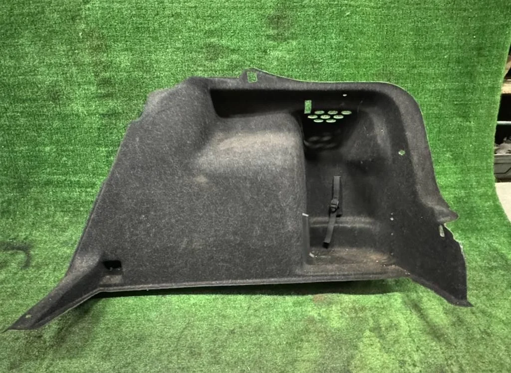 Б.у. обшивка багажника SKODA RAPID SKODA RAPID