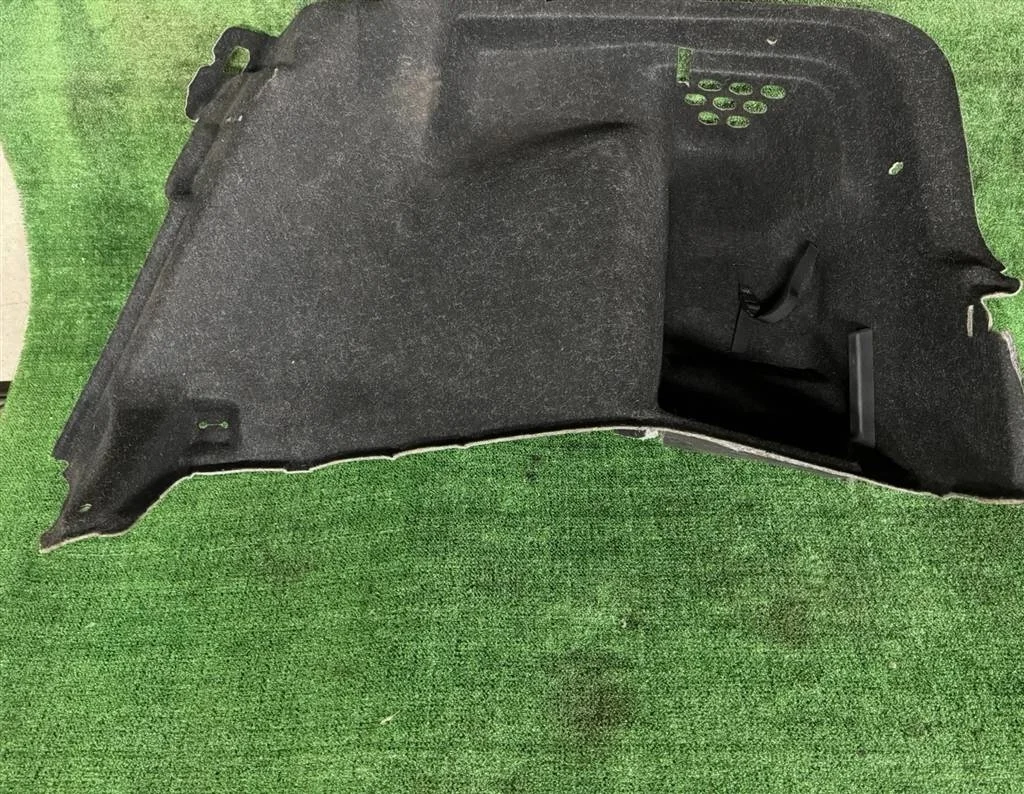 Б.у. обшивка багажника SKODA RAPID NH SKODA RAPID NH