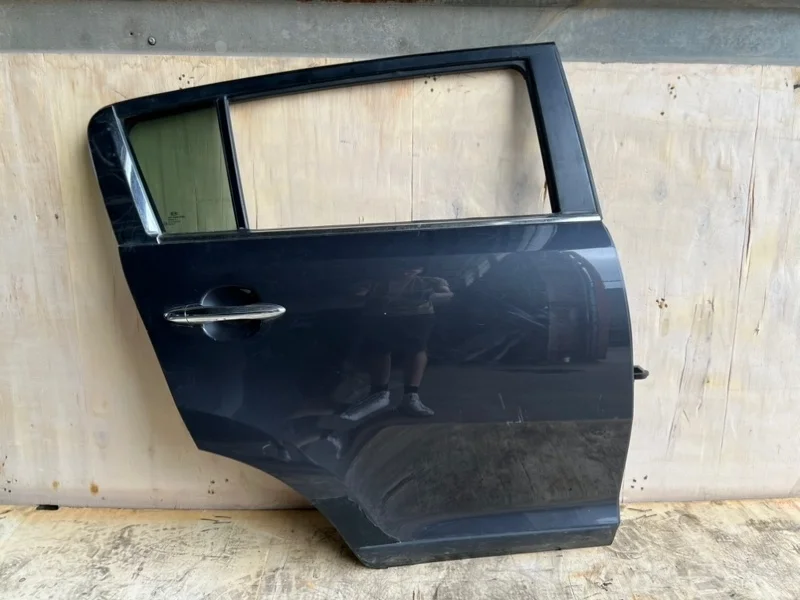 Дверь боковая Kia Sportage 2011 770043W000 SL D4FD, задняя правая