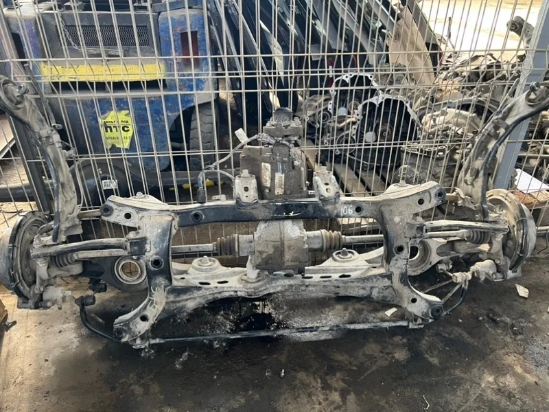 Балка подвески Hyundai Tucson 2015 554052S110 LM, задняя