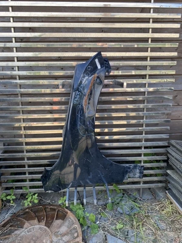 Крыло Suzuki Grand Vitara 5761065J10, переднее правое